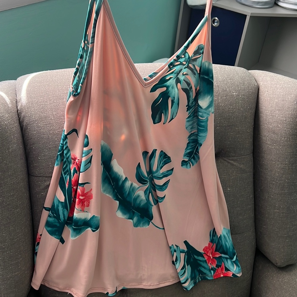 MTS Women’s Top.